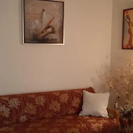 Steve's House & Eldi