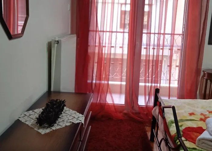 Steve's House & Eldi Apartamento *