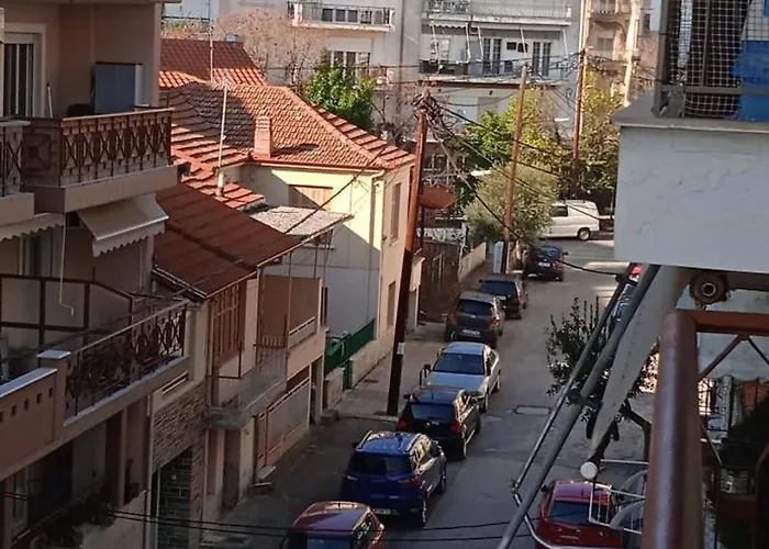 Steve's House & Eldi * Edessa